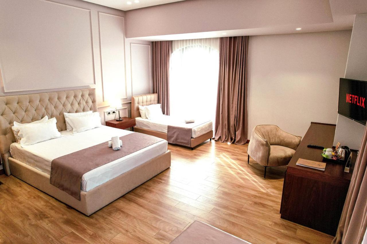 Portik Hotel