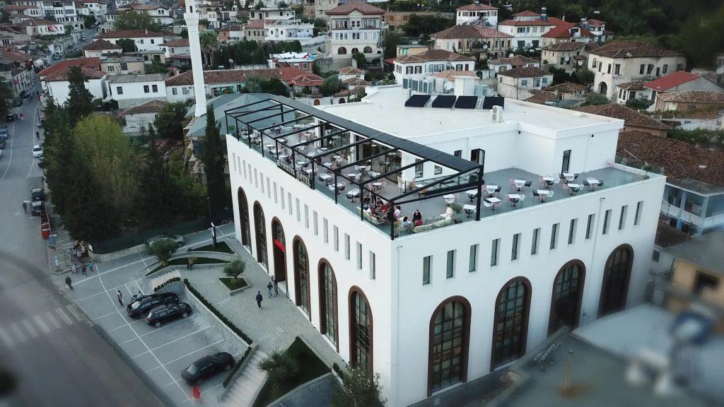 Portik Hotel 4*