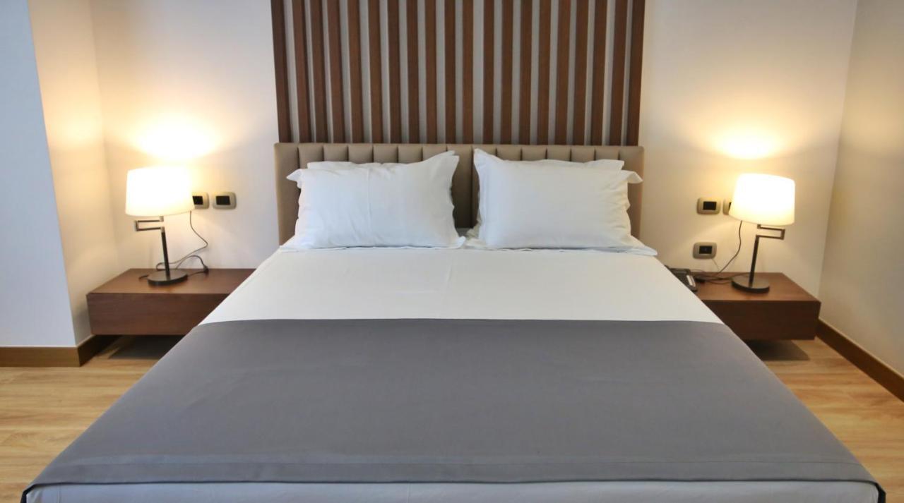 Portik 4* Berat